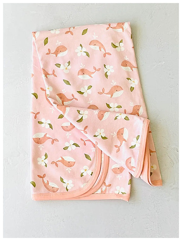 Gardenia Whale Blanket